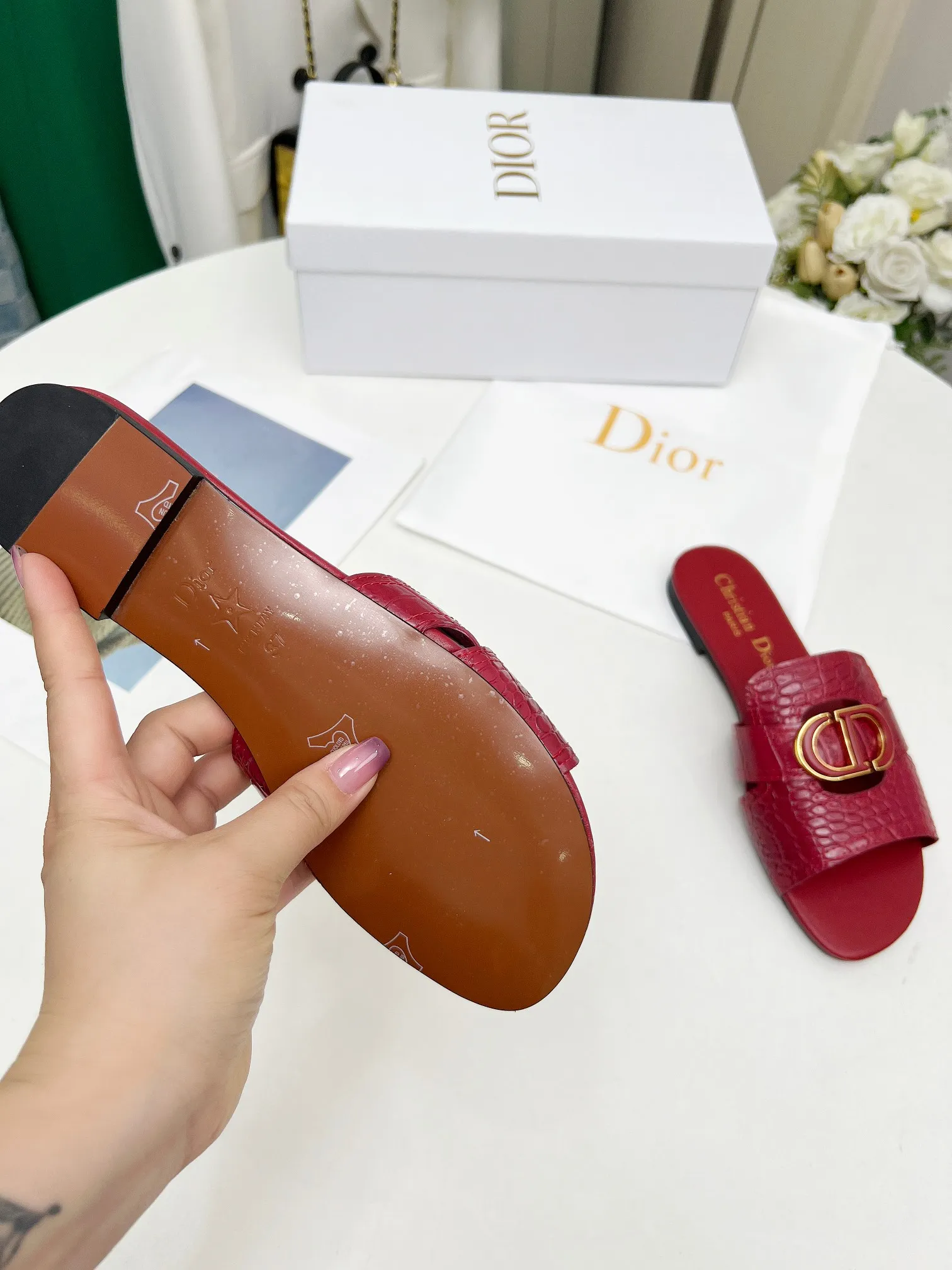 👟👟Ex-factory price 360👟👟 Genuine leather base +30 Dior spring and summer new model 6 colors optional code size 35-42